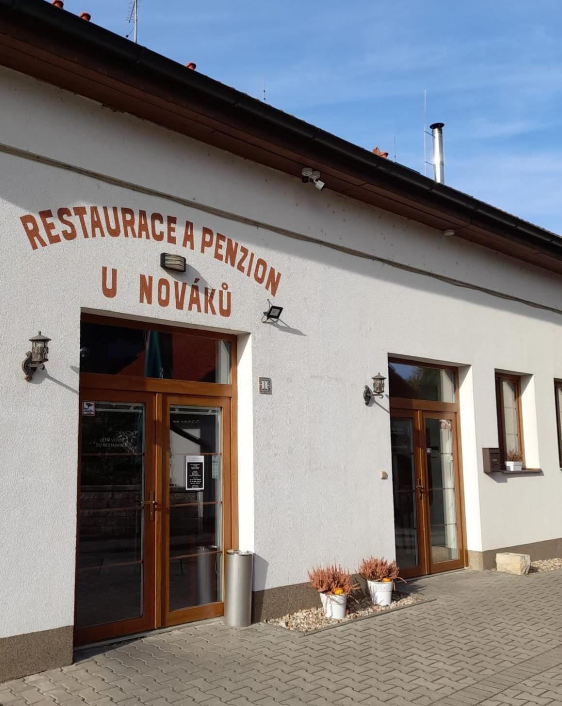 Penzion A Restaurace U Novaku Bítovany المظهر الخارجي الصورة